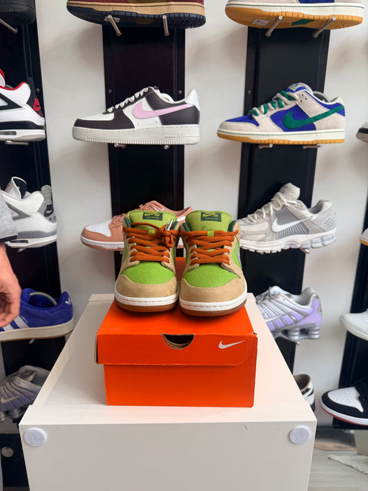 Nike dunk sb escargot - taille 44