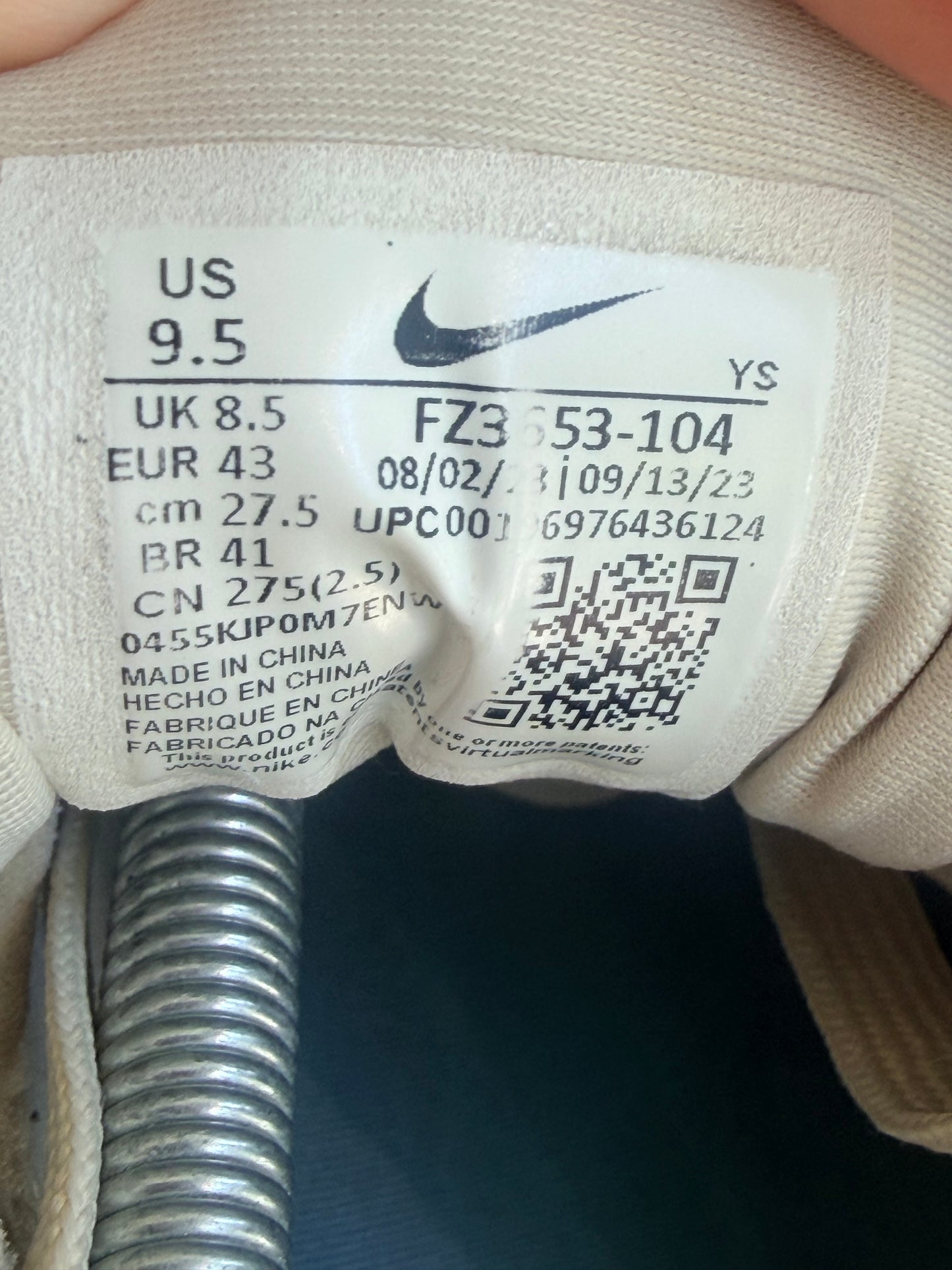 Nike vomero 5 - TAILLE 43