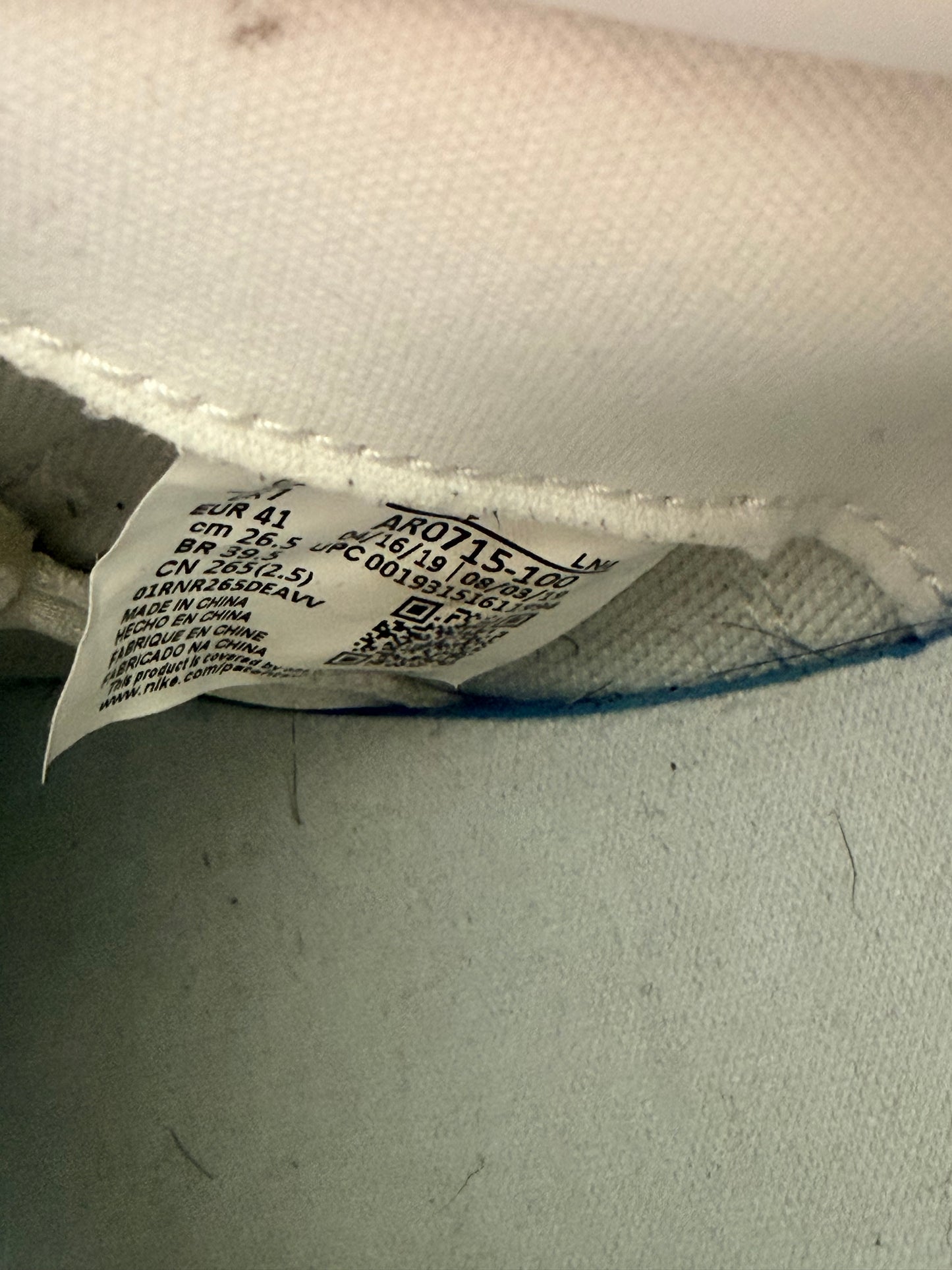 Jordan 11 mettalic argenté - TAILLE 41