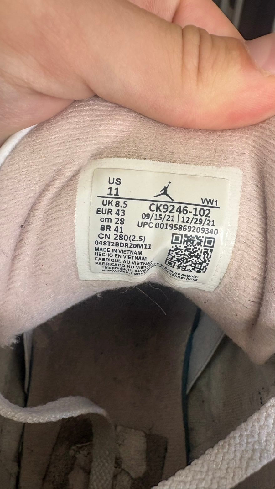 Jordan 3 neopolitan - taille 43
