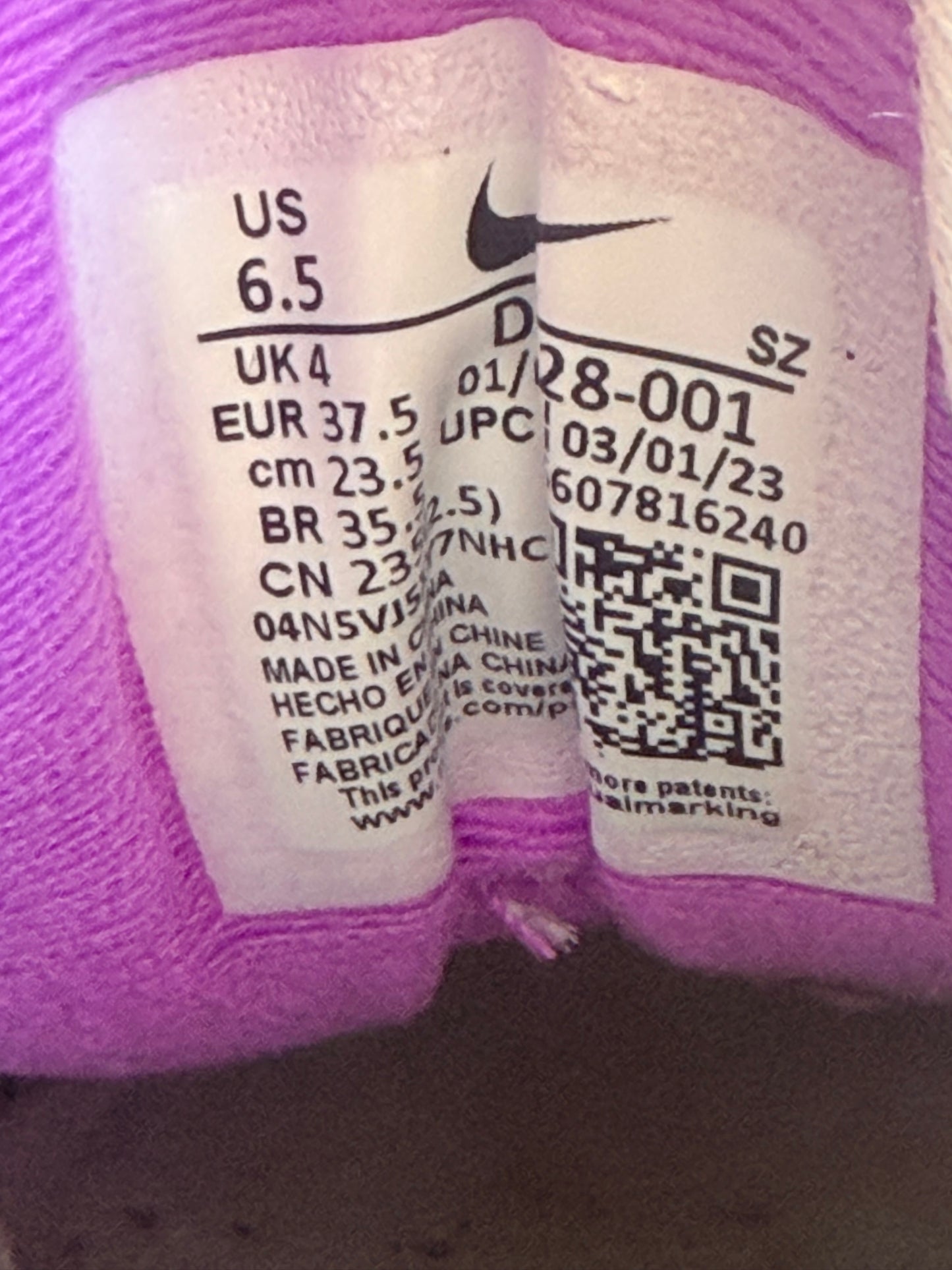 Nike air Max 1 violette - TAILLE 37,5