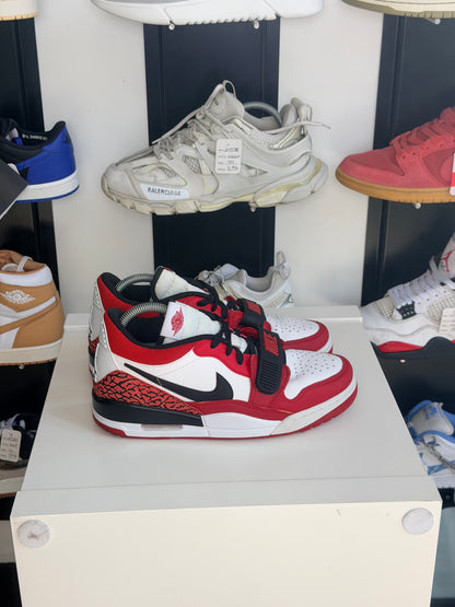 Jordan legacy 312 university red - TAILLE 42,5