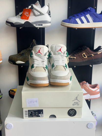 Jordan 4 pine Green - TAILLE 43