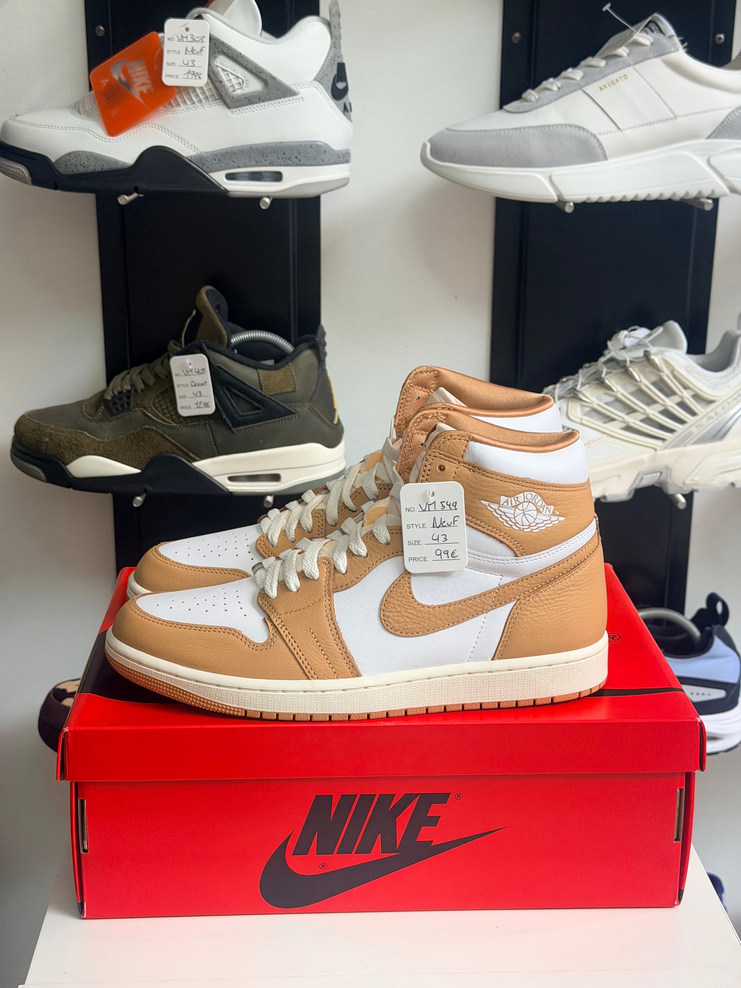 Jordan 1 high praline - TAILLE 43