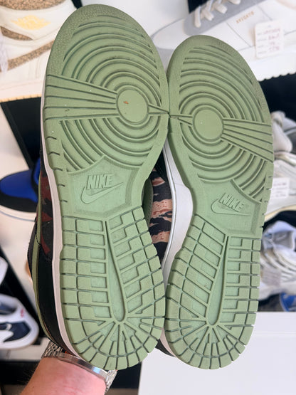 Nike dunk low camouflage - TAILLE 42,5