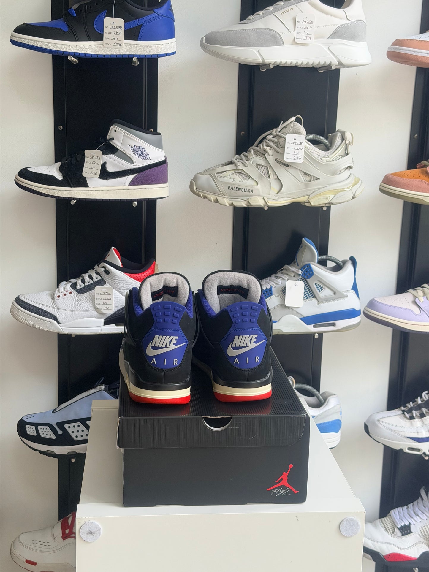 Jordan 4 rare air - TAILLE 44