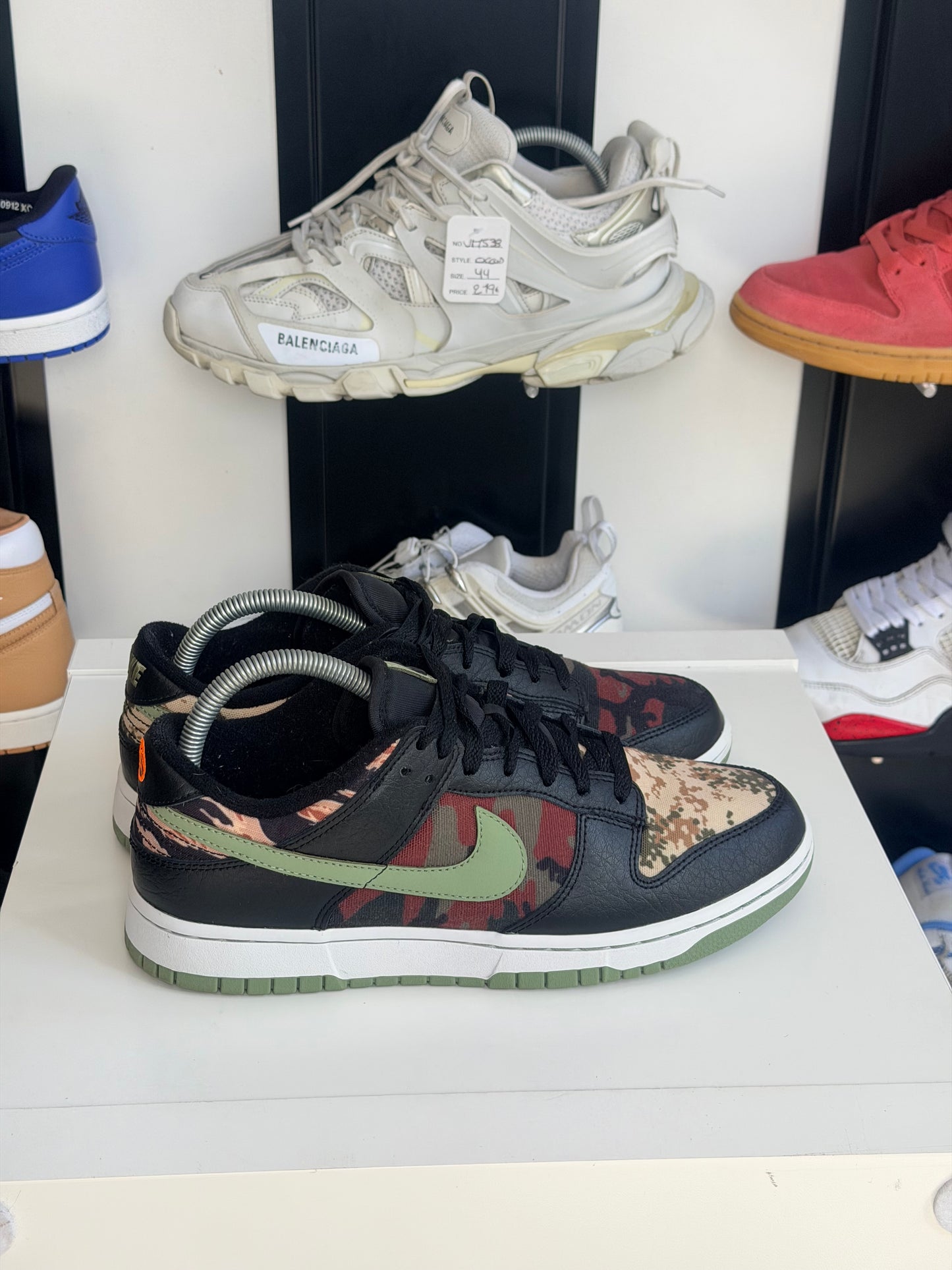 Nike dunk low camouflage - TAILLE 42,5