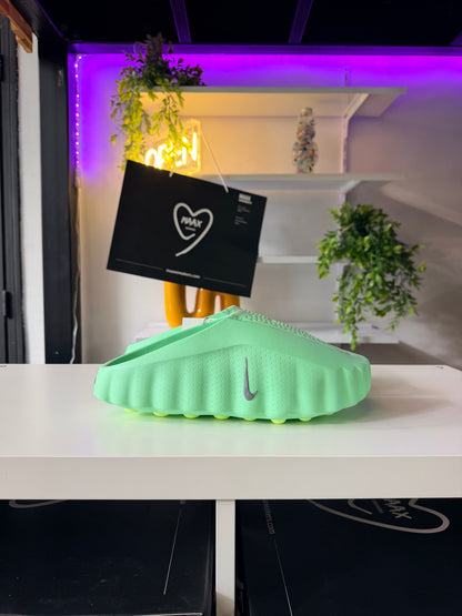 Nike Mind 001 Cucumber Calm/Noir/Barely Volt - taille 46