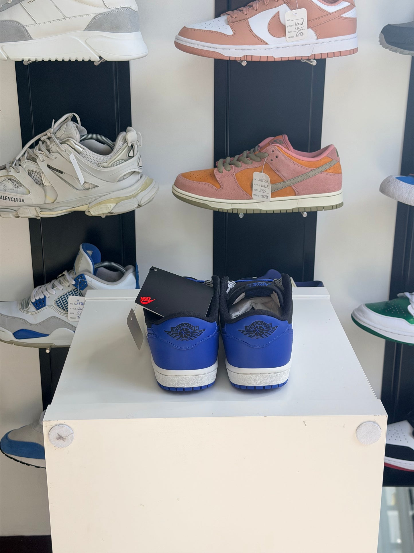 Jordan 1 low retro 85’ - TAILLE 43