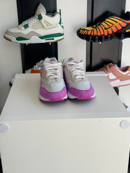 Nike air Max 1 violette - TAILLE 37,5