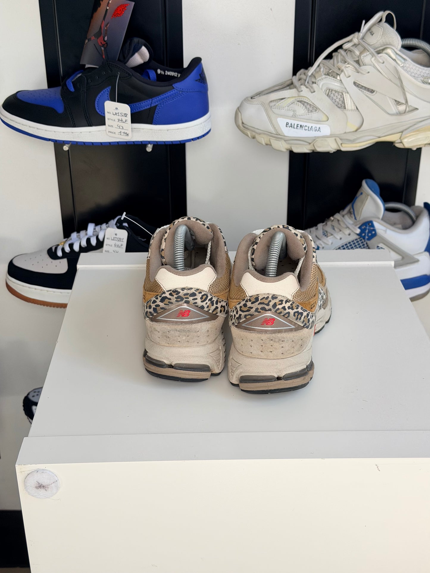 New balance léopard - TAILLE 40