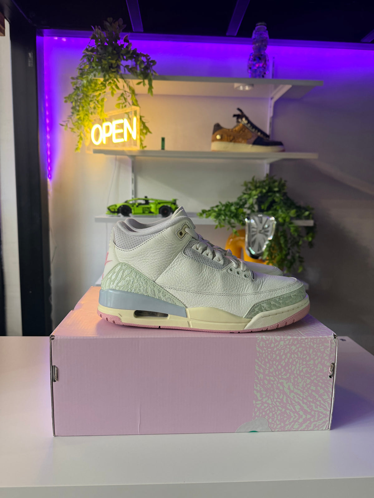 Air Jordan 3 Retro OG "Spring is in the Air" - TAILLE 42