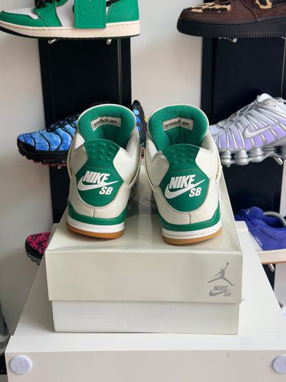 Jordan 4 sb pine Green - taille 44