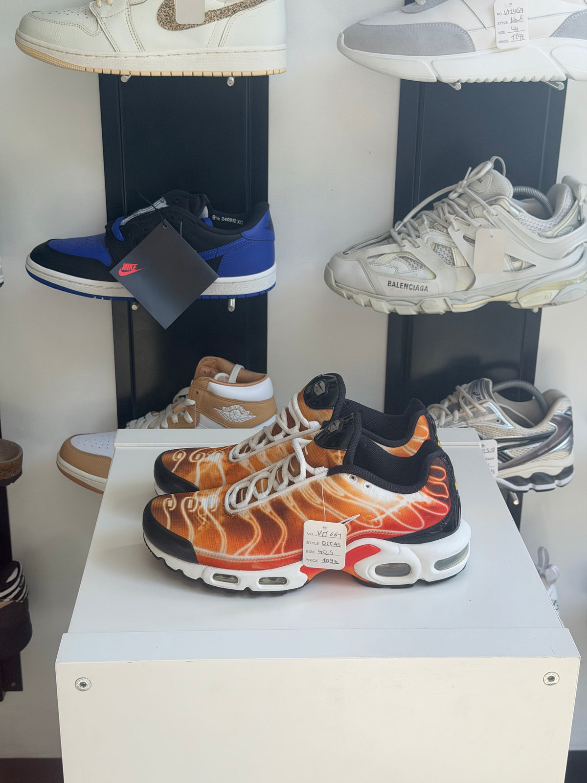 Nike tn orange - TAILLE 40,5