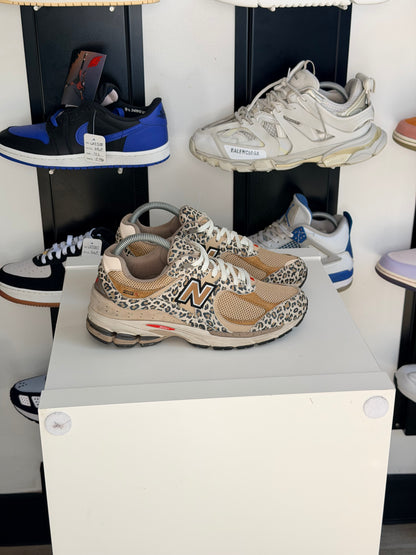 New balance léopard - TAILLE 40
