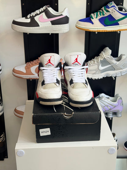 Jordan 4 red cément - taille 44,5