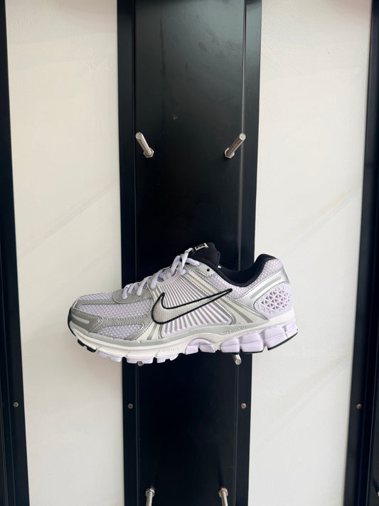 Nike vomero 5 Lila - taille 42