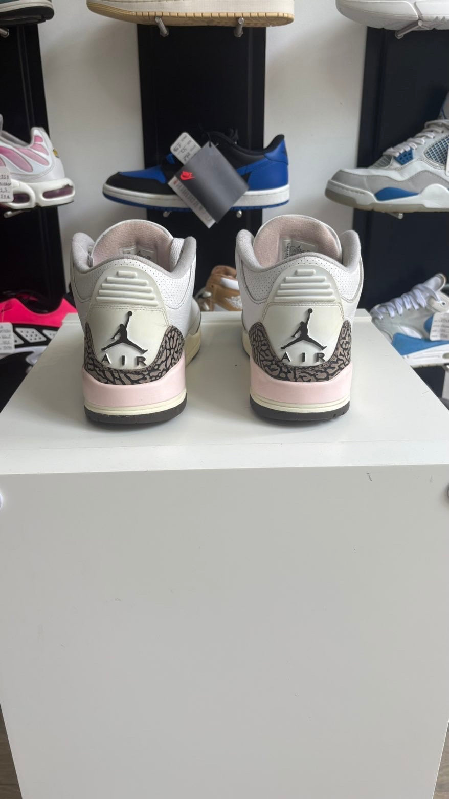 Jordan 3 neopolitan - taille 43