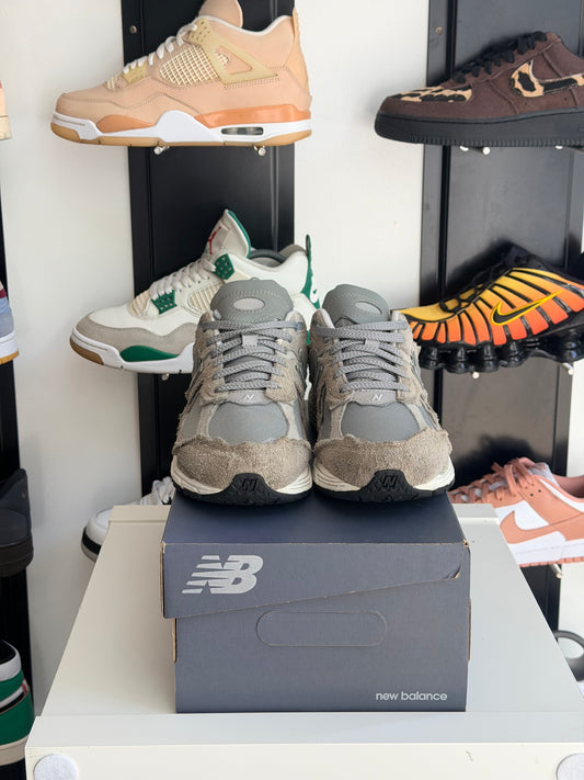 New balance 2002r protection pack grey - TAILLE 41,5