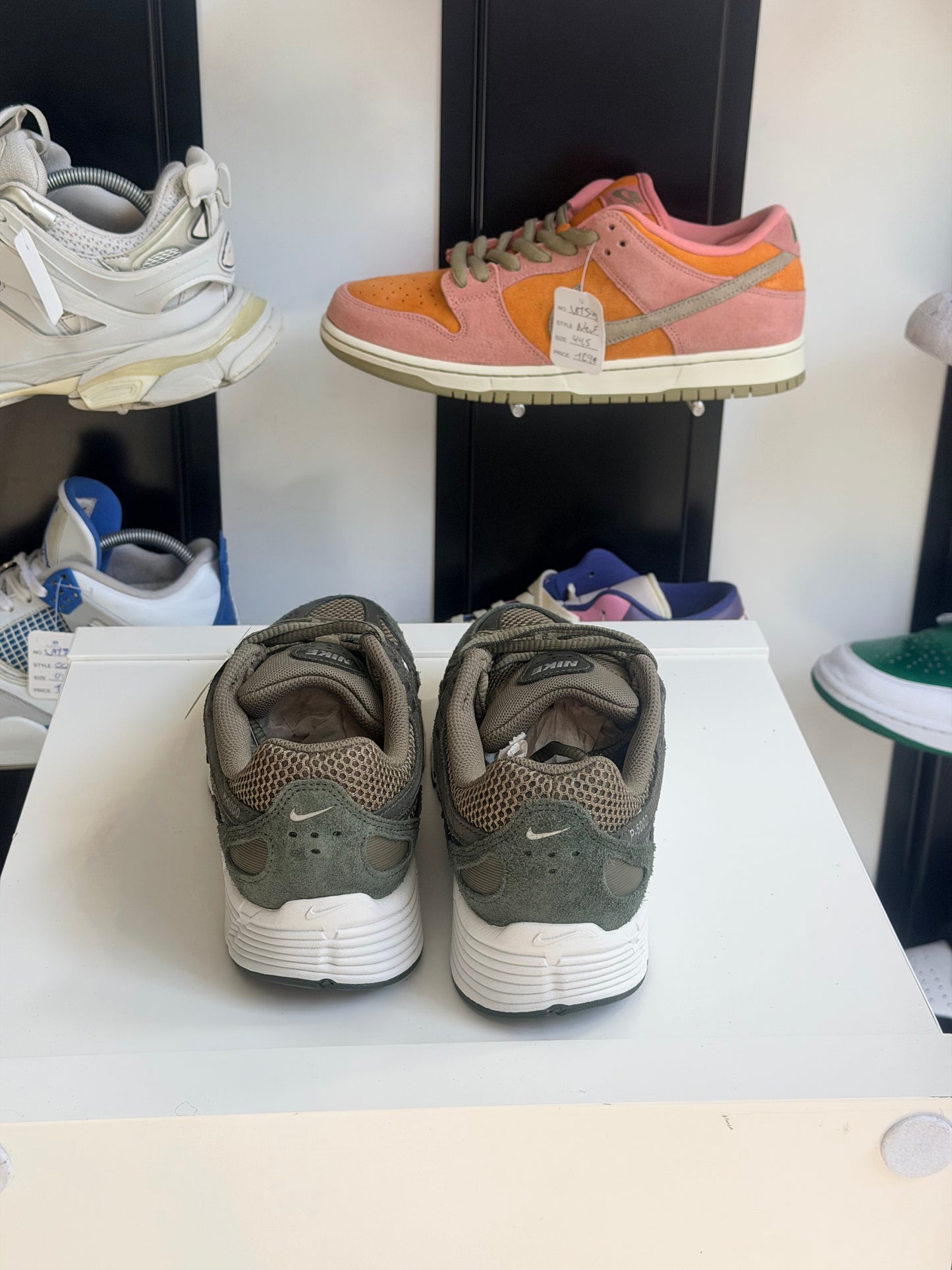 Nike p6000 verte - TAILLE 42