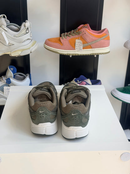Nike p6000 verte - TAILLE 42