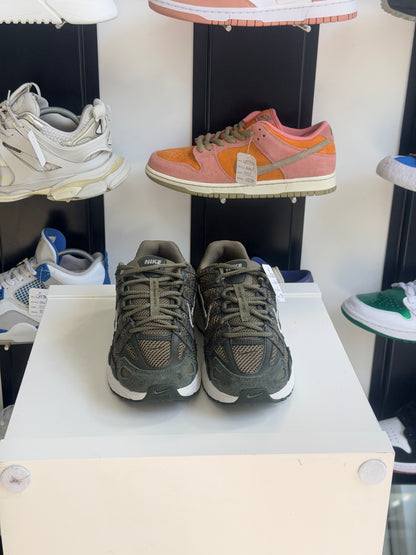 Nike p6000 verte - TAILLE 42