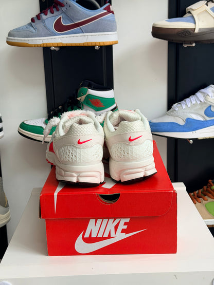 NIKE VOMERO 5 ROUGE - TAILLE 43