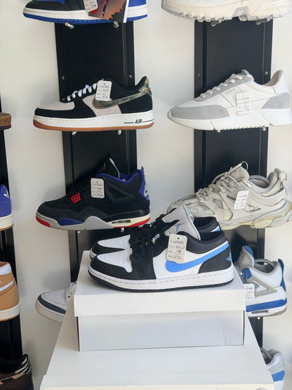 Jordan 1 low noir et bleu - TAILLE 41