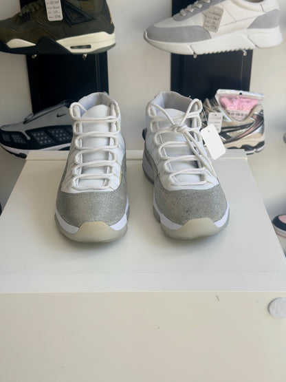 Jordan 11 mettalic argenté - TAILLE 41
