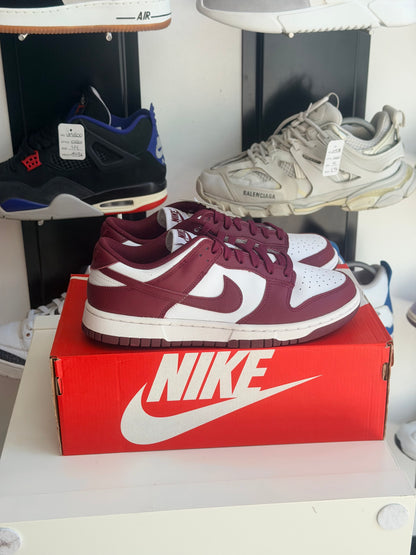 Nike dunk low Bordeaux - taille 41