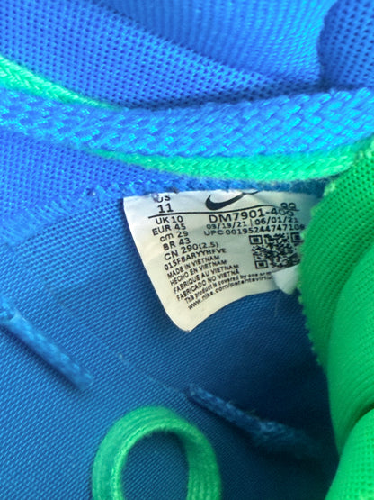 Nike blazer low sacai X kaws - TAILLE 45