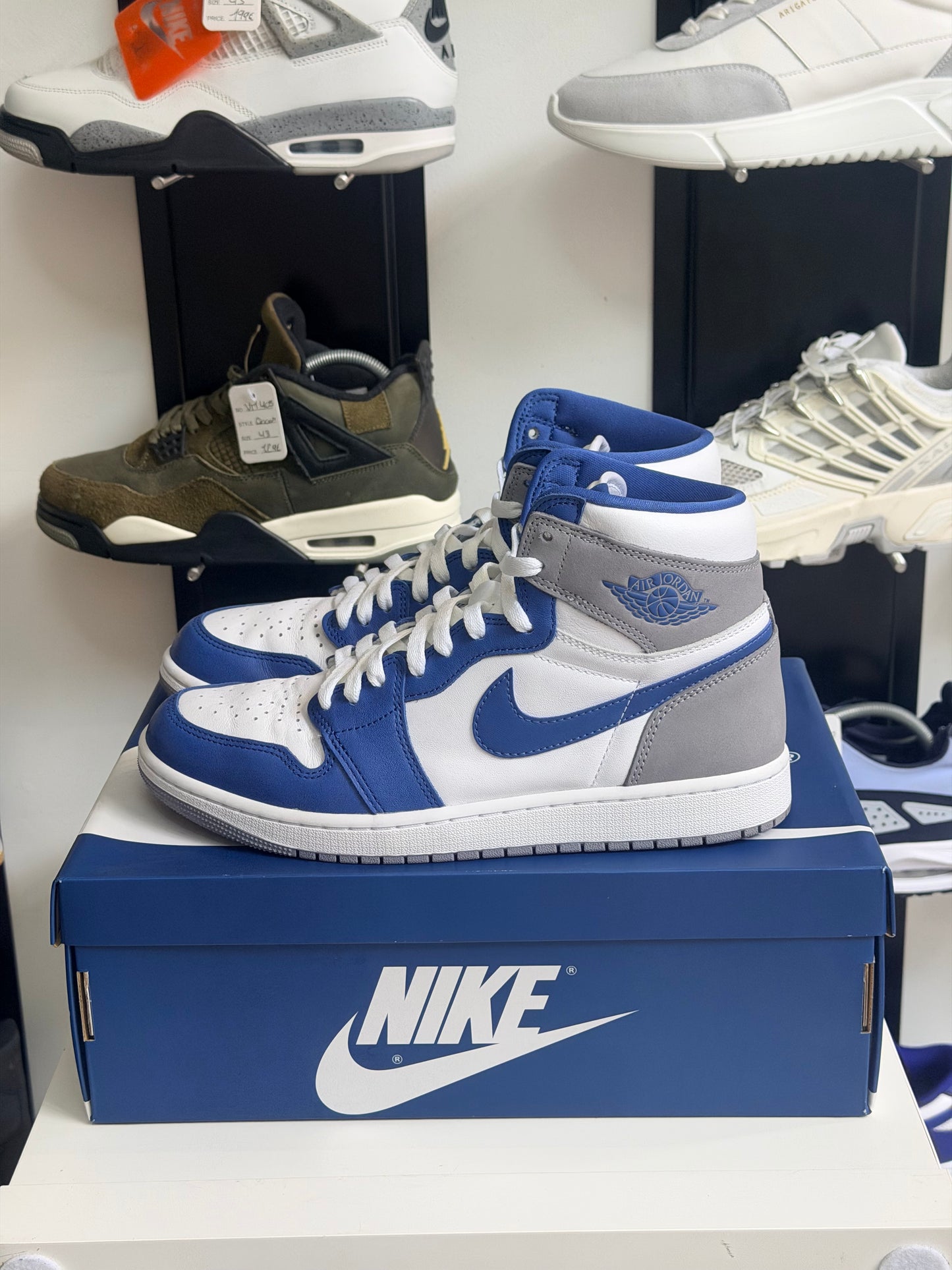 Jordan 1 high OG true blue - TAILLE 43