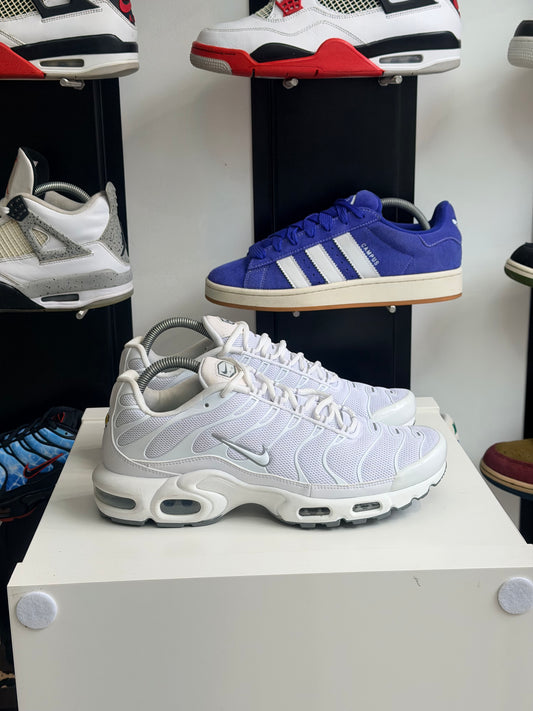 Nike tn triple white - taille 44