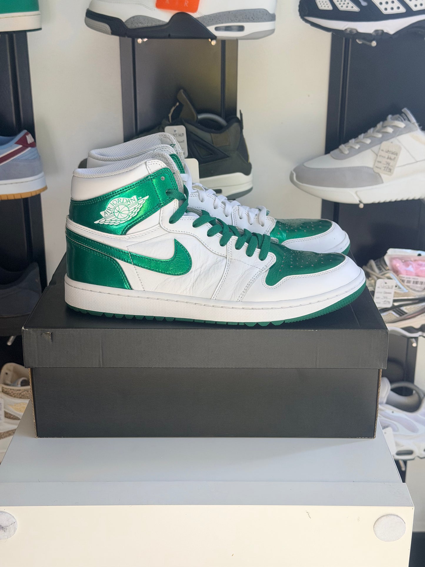 Jordan 1 high golf vert mettalic - TAILLE 45,5