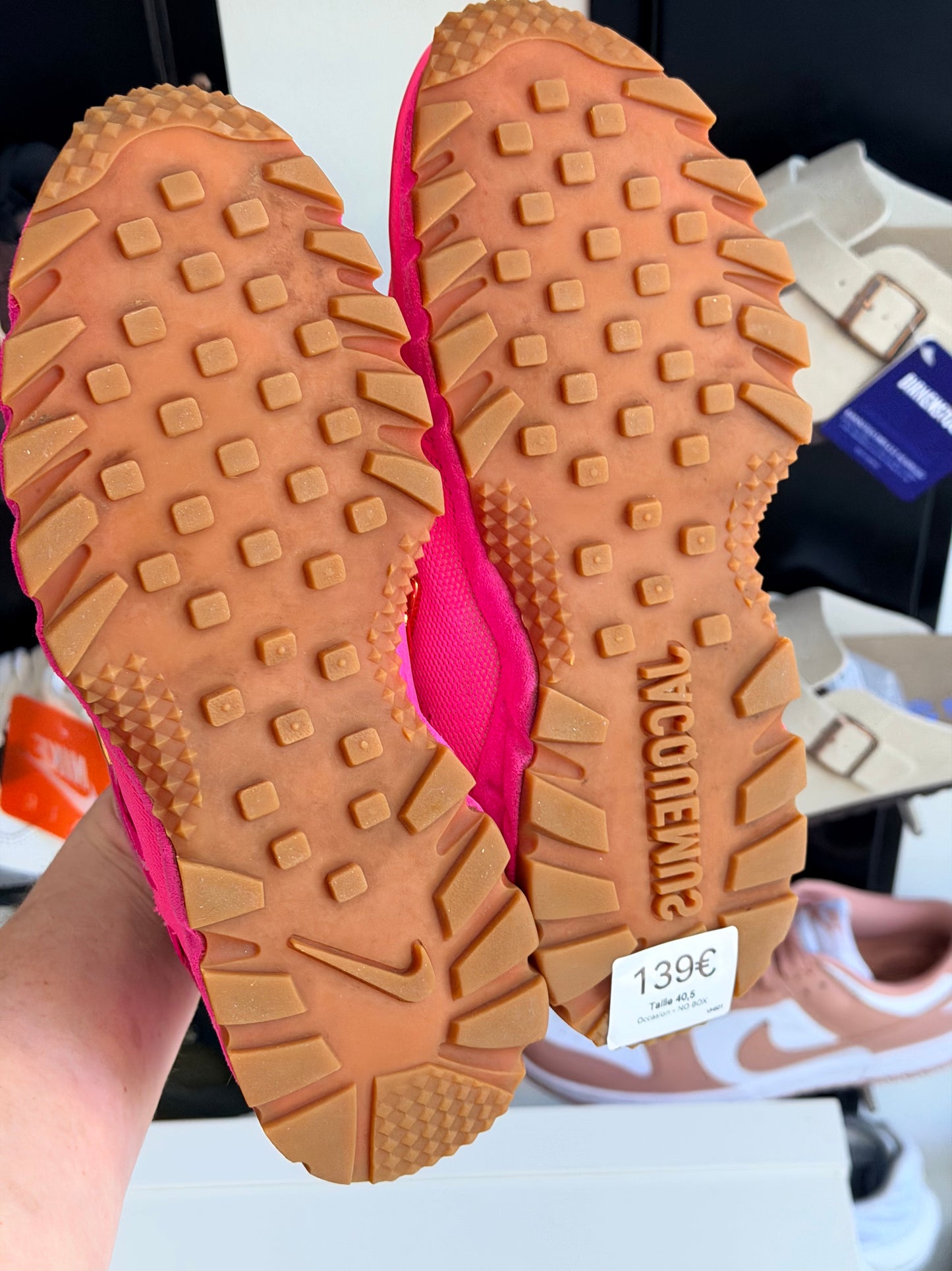 Nike humara Jacquemus rose - TAILLE 40,5
