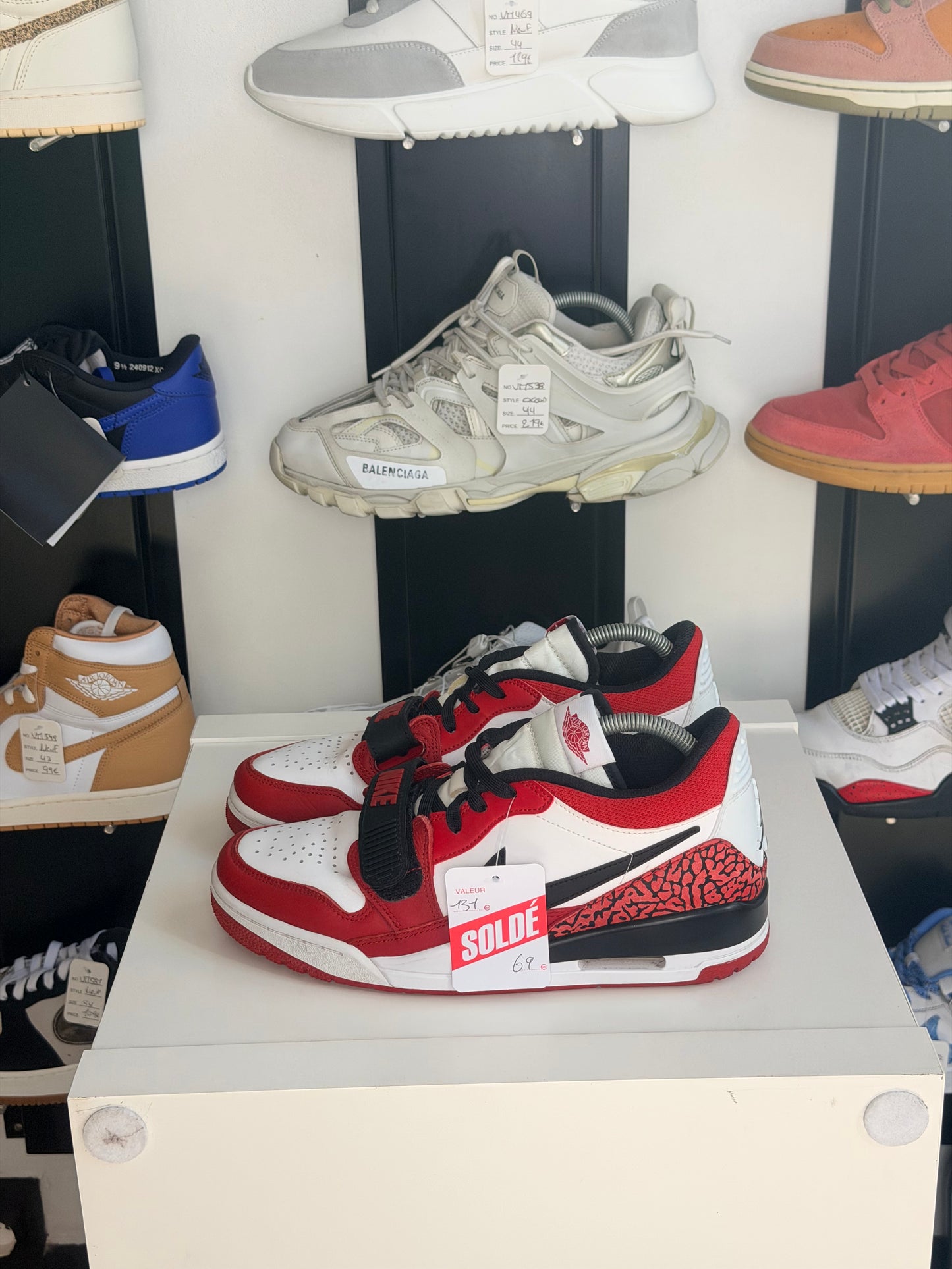 Jordan legacy 312 university red - TAILLE 42,5