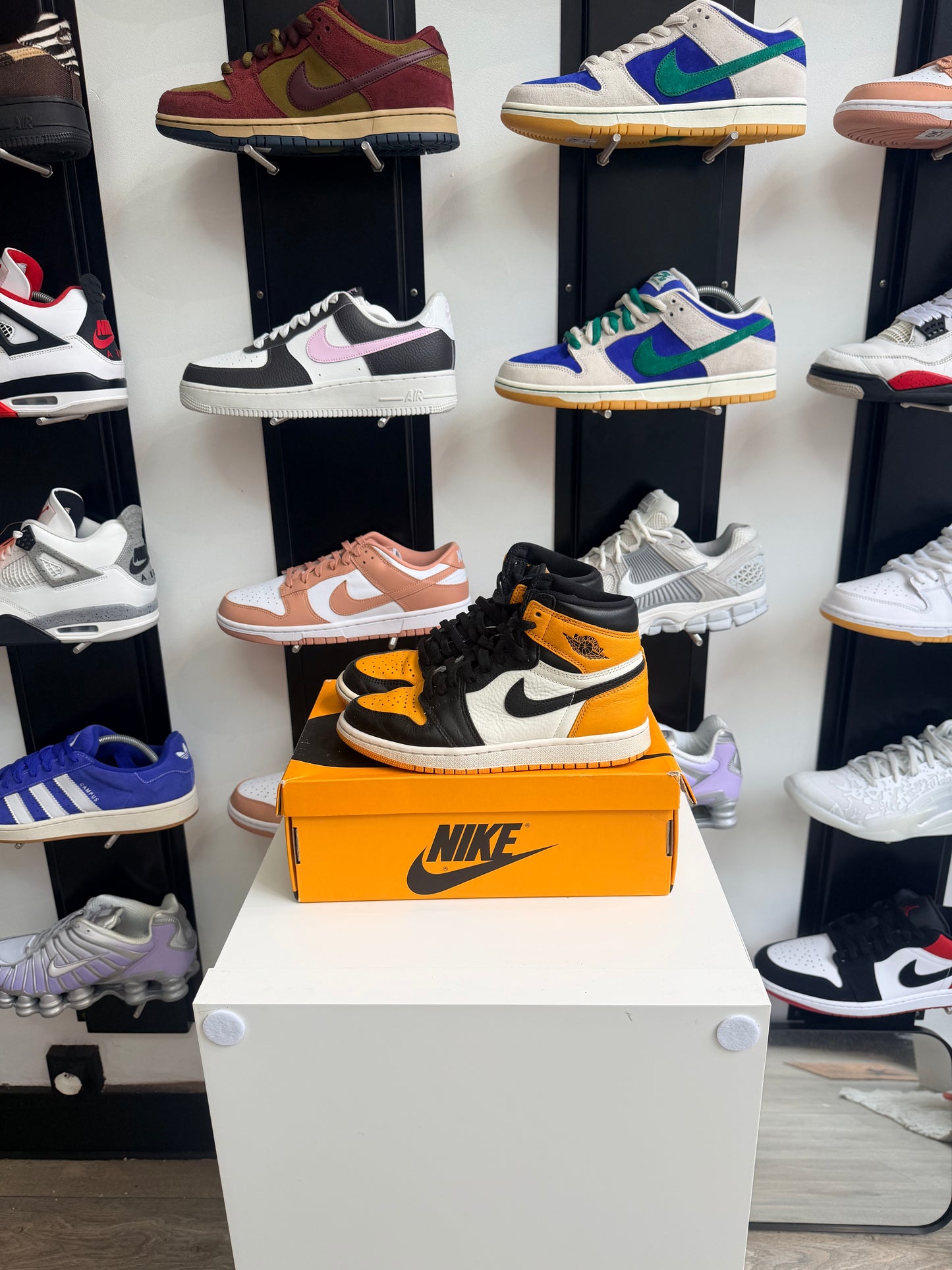 Jordan 1 high taxi - taille 38