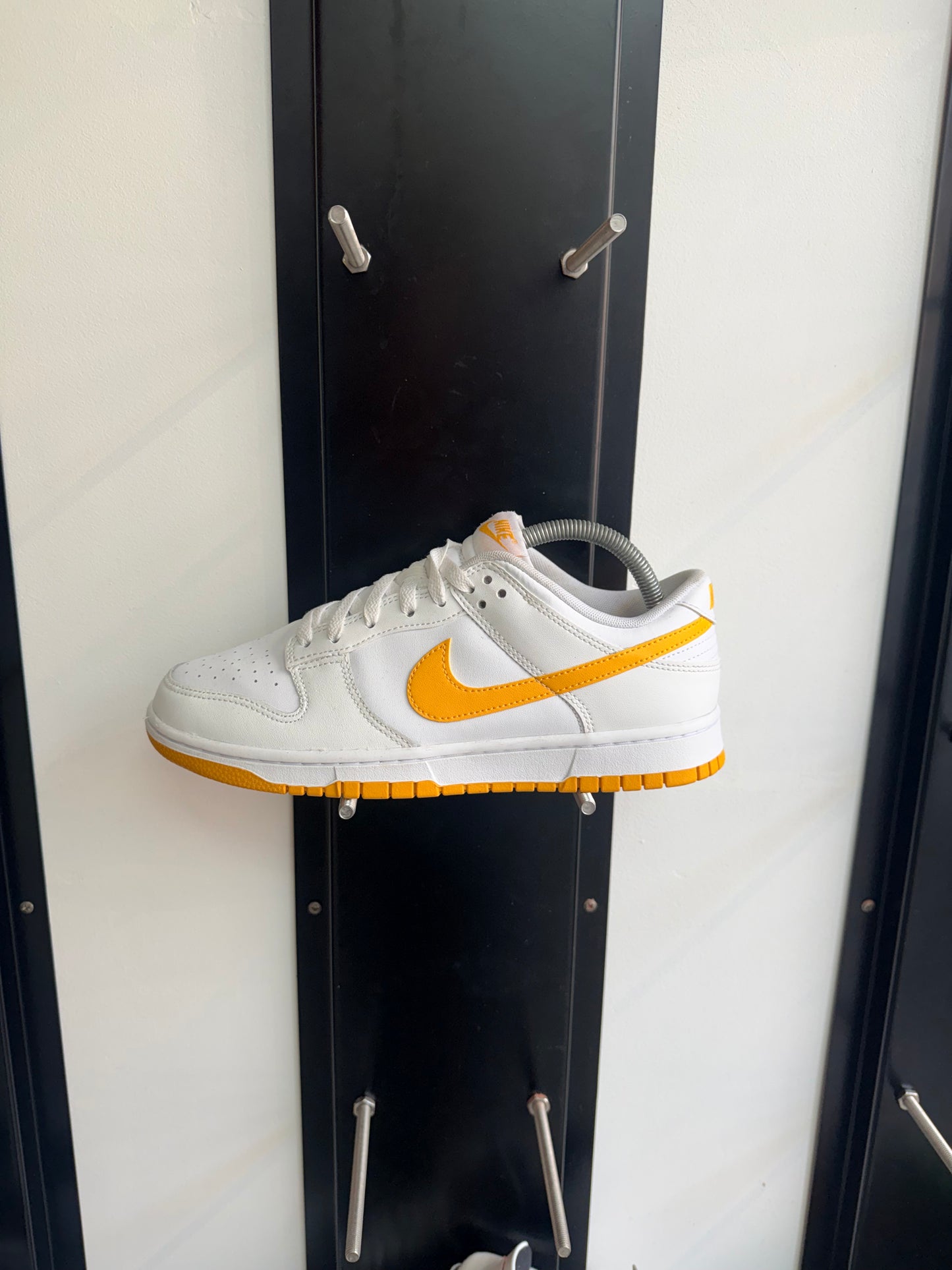 Nike dunk low white/yellow