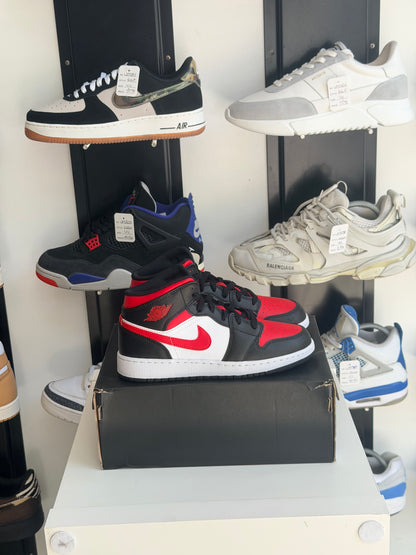 Jordan 1 mid bred - TAILLE 38