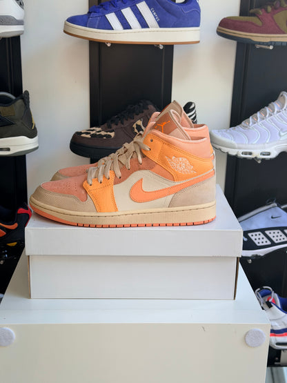 Jordan 1 mid abricots - TAILLE 42,5