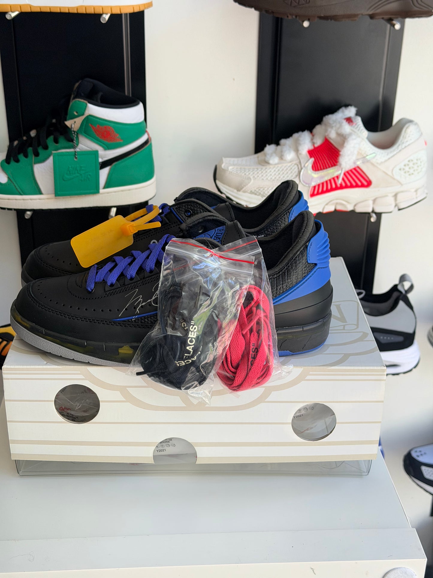 Jordan 2 X OFF WHITE BLACK - TAILLE 42,5