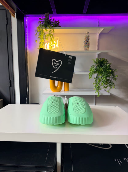 Nike Mind 001 Cucumber Calm/Noir/Barely Volt - taille 46
