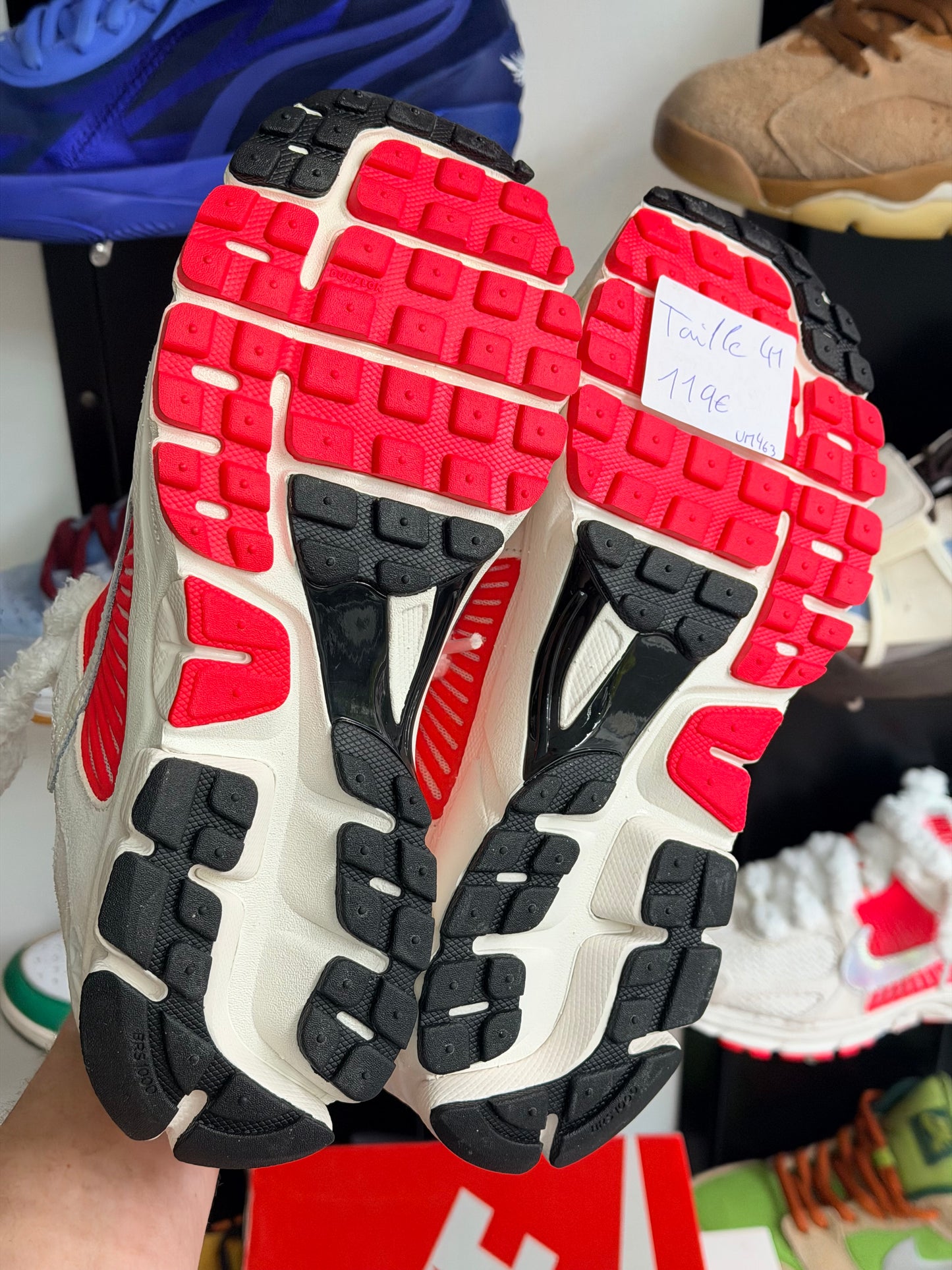 Nike VOMERO 5 ROUGE  - TAILLE 41