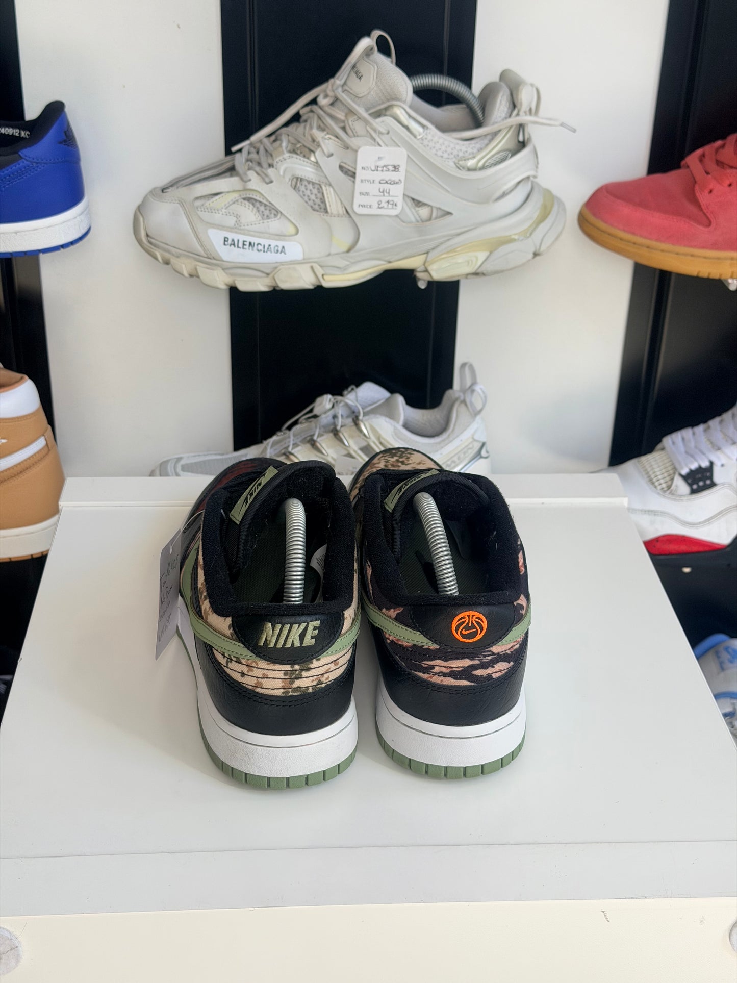 Nike dunk low camouflage - TAILLE 42,5