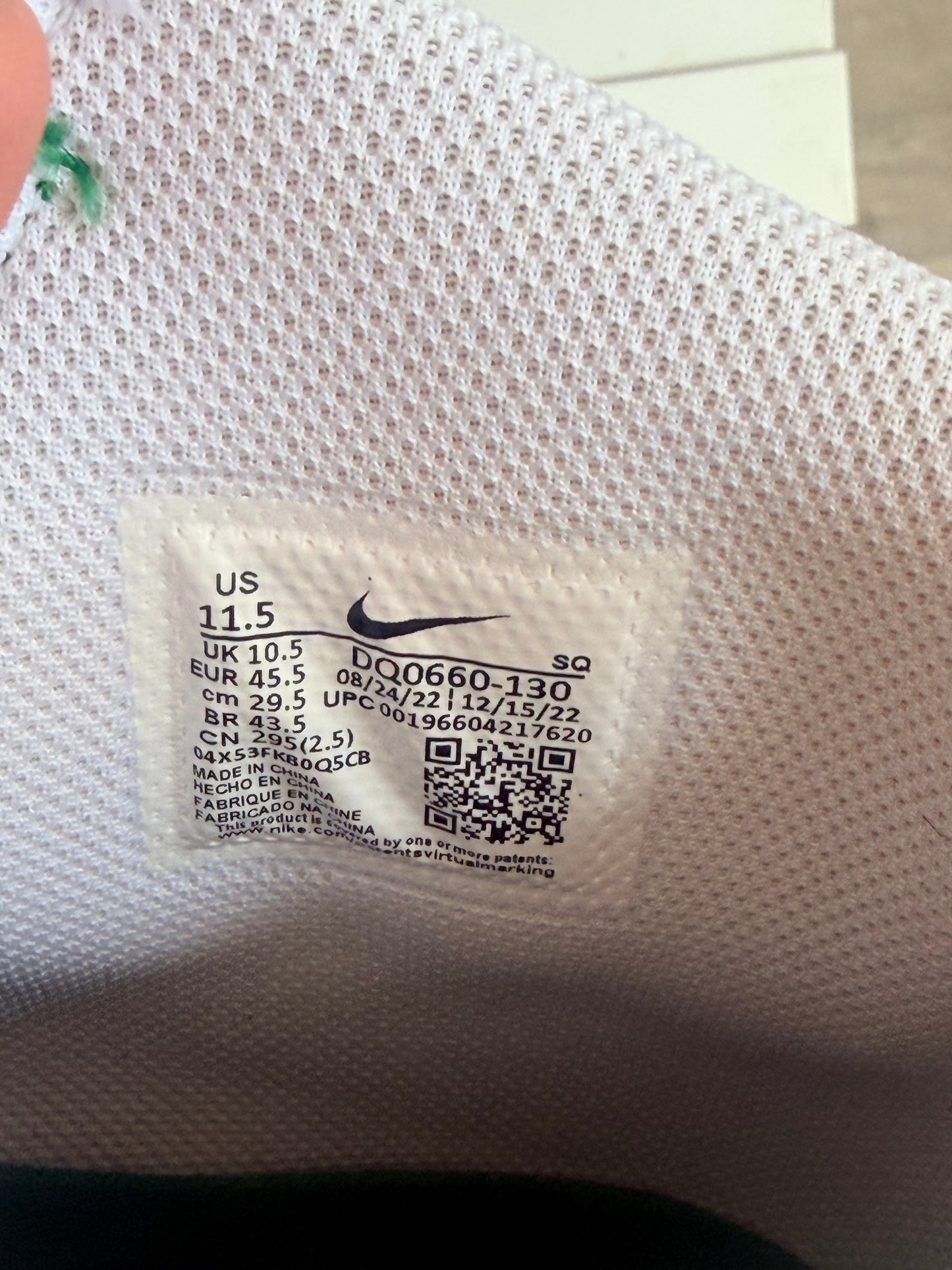 Jordan 1 high golf vert mettalic - TAILLE 45,5