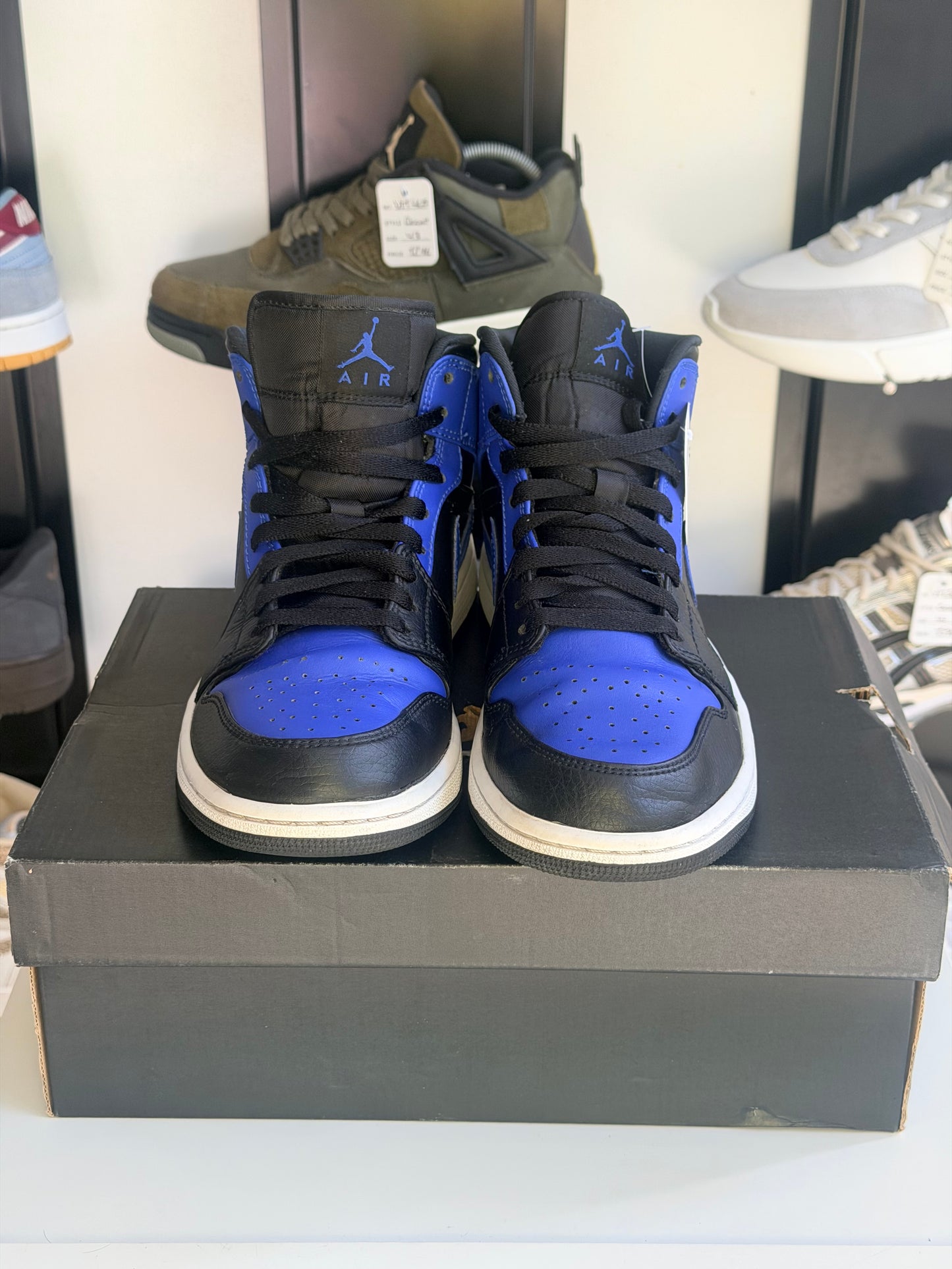 Jordan 1 mid noir et bleu - TAILLE 42