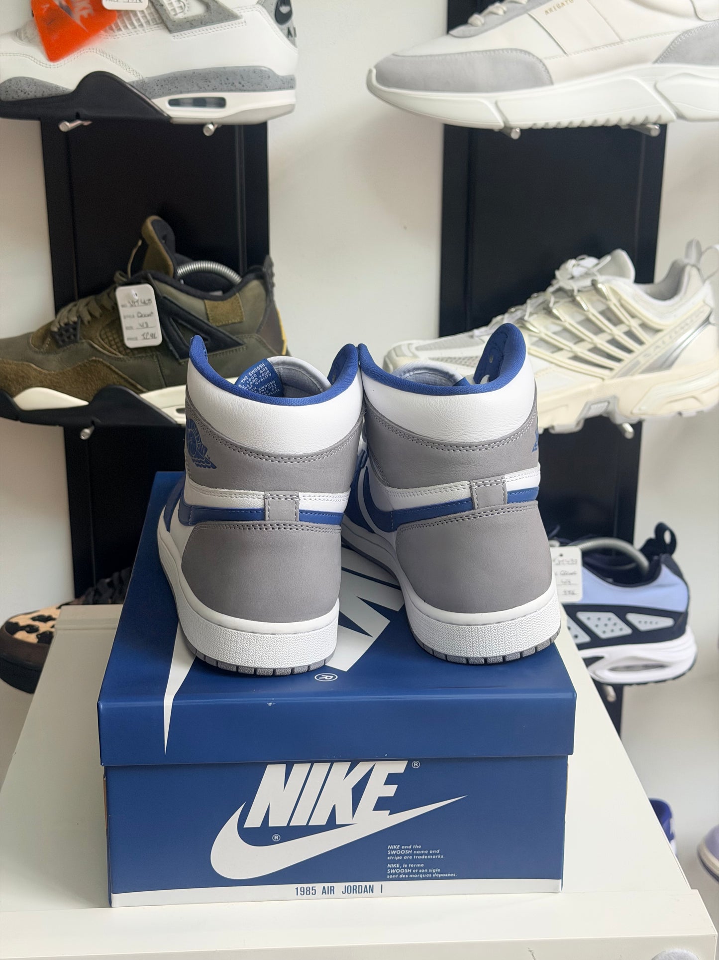Jordan 1 high OG true blue - TAILLE 43