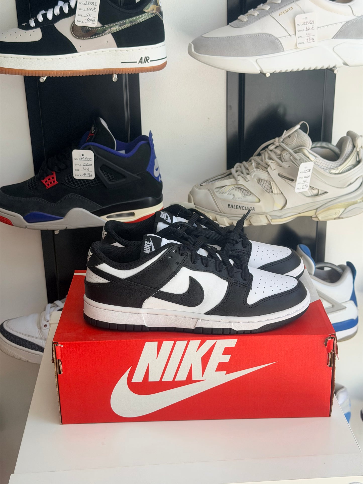Nike dunk low panda - TAILLE 41