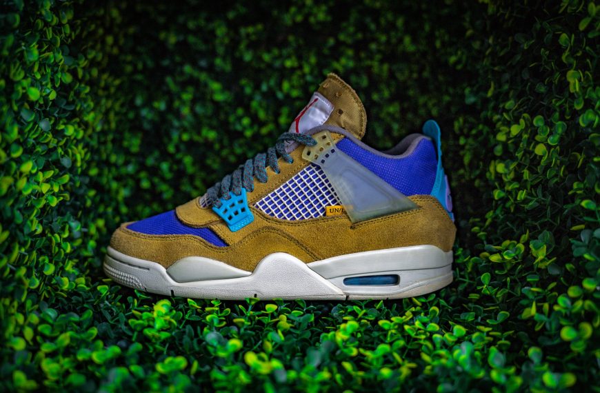 Jordan 4 union désert taupe – 199€